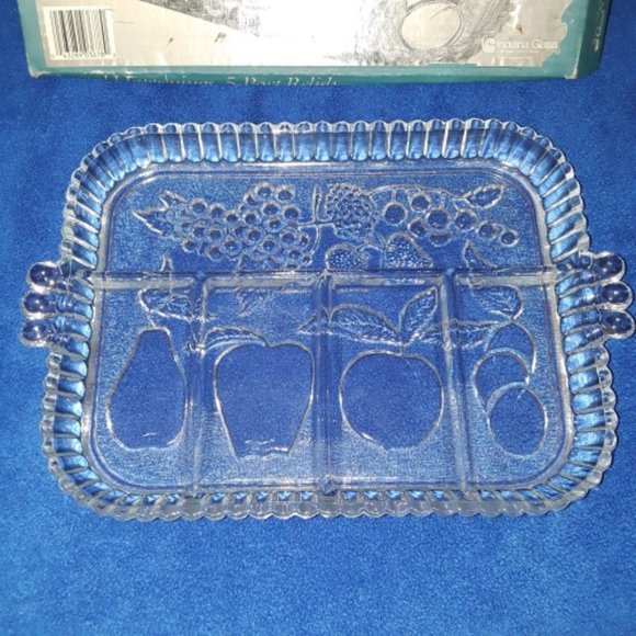 Vintage Indiana Glass Vintage Crystal Happenings 5-Part Relish Tray No. 3678 - Picture 2 of 4